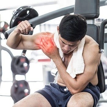 muscular injury shoulder